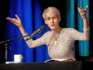 Lisa Eckhart Körpergröße – Fakten, Mythen & Wirkung lisa eckhart körpergröße