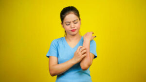 Hautausschlag durch psychischen Stress – Ursachen, Symptome, Behandlung & Tipps Hautausschlag durch psychischen Stress