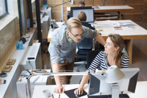 Arbeiten in Deutschland mit legaler Anstellung – wie erkennt man eine seriöse Agentur? Arbeiten in Deutschland mit legaler Anstellung